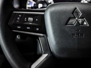 Mitsubishi Outlander 2.5 GLS - Image 20