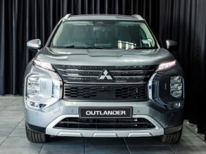 Mitsubishi Outlander 2.5 GLS - Image 2