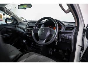 Mitsubishi Triton 2.4DI-D single cab GL - Image 11