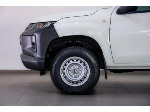 Mitsubishi Triton 2.4DI-D single cab GL - Image 4