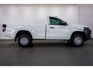 Mitsubishi Triton 2.4DI-D single cab GL - Image 8