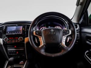 Mitsubishi Triton 2.4DI-D double cab 4x4 auto - Image 18