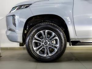 Mitsubishi Triton 2.4DI-D double cab 4x4 auto - Image 20