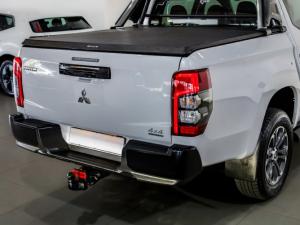Mitsubishi Triton 2.4DI-D double cab 4x4 auto - Image 7