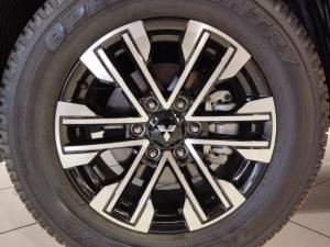 Mitsubishi Pajero Sport 2.4DI-D 4x4 Exceed - Image 13