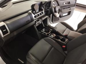 Mitsubishi Triton 2.4DI-D double cab GLS 4x4 manual - Image 14