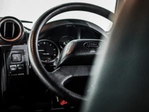 Land Rover Defender 110 TD multi-purpose - Image 17