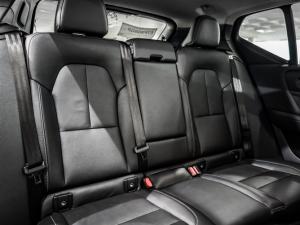 Volvo XC40 B4 Plus Dark - Image 19