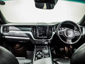 Volvo XC60 D4 AWD Momentum - Image 13