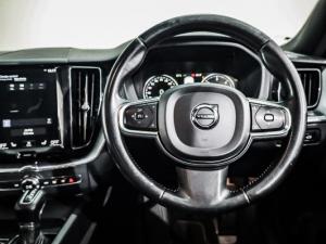 Volvo XC60 D4 AWD Momentum - Image 18