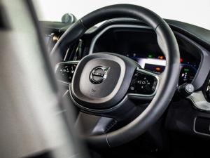 Volvo XC60 T8 Recharge AWD Ultimate Dark - Image 11