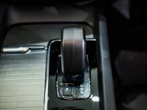 Volvo XC60 T8 Recharge AWD Ultimate Dark - Image 15