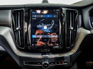 Volvo XC60 T8 Recharge AWD Ultimate Dark - Image 16