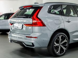 Volvo XC60 T8 Recharge AWD Ultimate Dark - Image 9