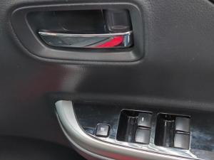 Mitsubishi Triton 2.4DI-D double cab 4x4 auto - Image 15