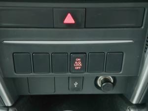 Mitsubishi Triton 2.4DI-D double cab 4x4 auto - Image 16