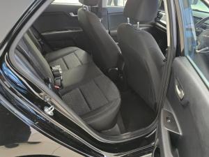 Kia Rio hatch 1.2 LS - Image 13