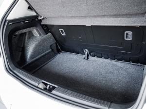 Volkswagen Polo Vivo hatch 1.4 Life - Image 10