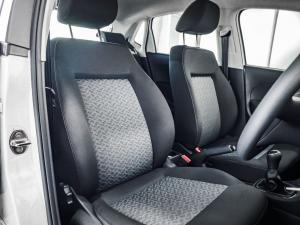 Volkswagen Polo Vivo hatch 1.4 Life - Image 14