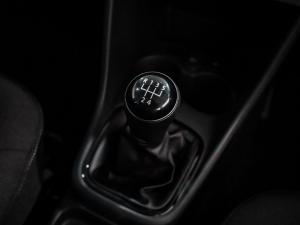 Volkswagen Polo Vivo hatch 1.4 Life - Image 17