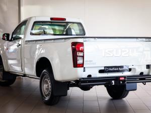 Isuzu D-Max Gen 6 250c single cab Fleetside - Image 17