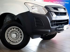 Isuzu D-Max Gen 6 250c single cab Fleetside - Image 3