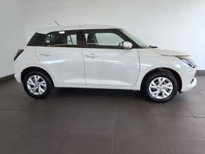 Suzuki Swift 1.2 GL+ auto - Image 8