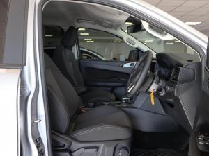 Volkswagen Amarok 2.0BiTDI double cab Life 4Motion - Image 16