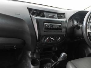 Nissan Navara 2.5 single cab XE - Image 12