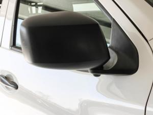 Nissan Navara 2.5 single cab XE - Image 5