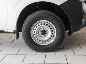 Nissan Navara 2.5 single cab XE - Image 6