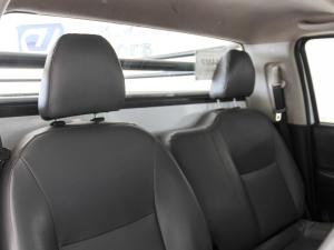 Nissan Navara 2.5 single cab XE - Image 7
