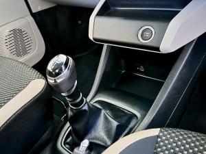 Renault Triber 1.0 Intens manual - Image 14