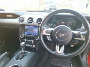 Ford Mustang 5.0 GT fastback - Image 16