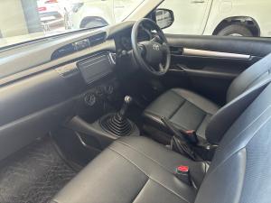 Toyota Hilux 2.4GD single cab S (aircon) - Image 7