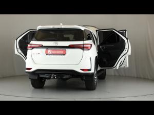 Toyota Fortuner 2.4GD-6 auto - Image 9