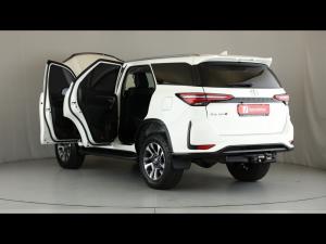 Toyota Fortuner 2.4GD-6 auto - Image 10