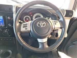 Toyota FJ Cruiser FJ Sport Cruiser - Image 8