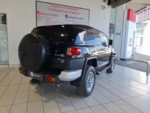 Toyota FJ Cruiser FJ Sport Cruiser - Image 2