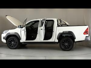 Toyota Hilux 2.8GD-6 double cab Legend auto - Image 11