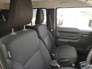 Suzuki Jimny 1.5 GLX AllGrip 5-door auto - Image 16