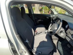 Toyota Vitz 1.0 XR auto - Image 7