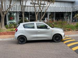 Toyota Vitz 1.0 XR auto - Image 3