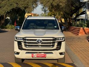 Toyota Land Cruiser 300 3.3D ZX - Image 4