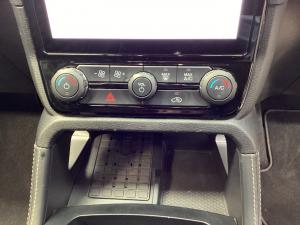 Ford Everest 3.0TD V6 4WD Platinum - Image 16