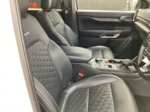 Ford Everest 3.0TD V6 4WD Platinum - Image 17