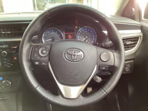 Toyota Corolla 1.8 Exclusive - Image 8