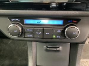 Toyota Corolla 1.8 Exclusive - Image 16