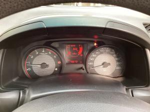 Isuzu D-Max Gen 6 250 single cab Fleetside safety - Image 8