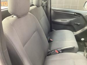 Isuzu D-Max Gen 6 250 single cab Fleetside safety - Image 12